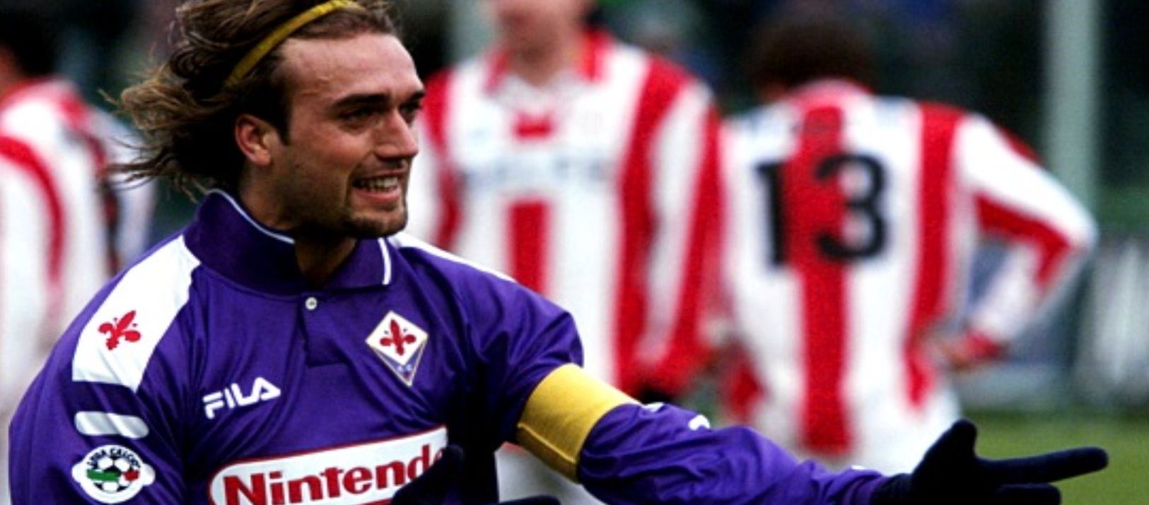 Imagen de la noticia: Efemérides: se cumplen 25 años del pase de Batistuta de la Fiorentina a la Roma