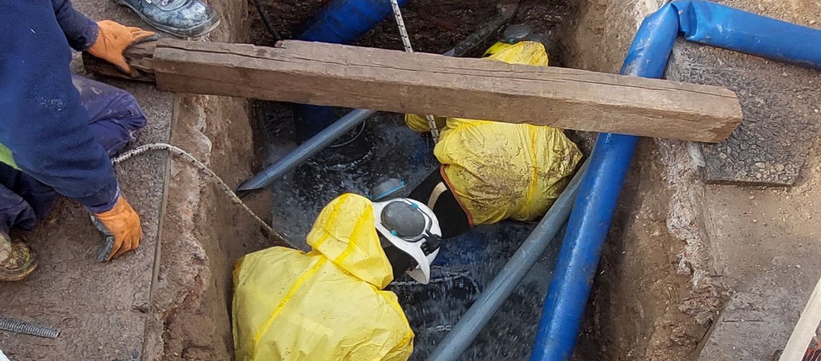 Imagen de la noticia: ABSA trabaja sobre dos pérdidas de agua